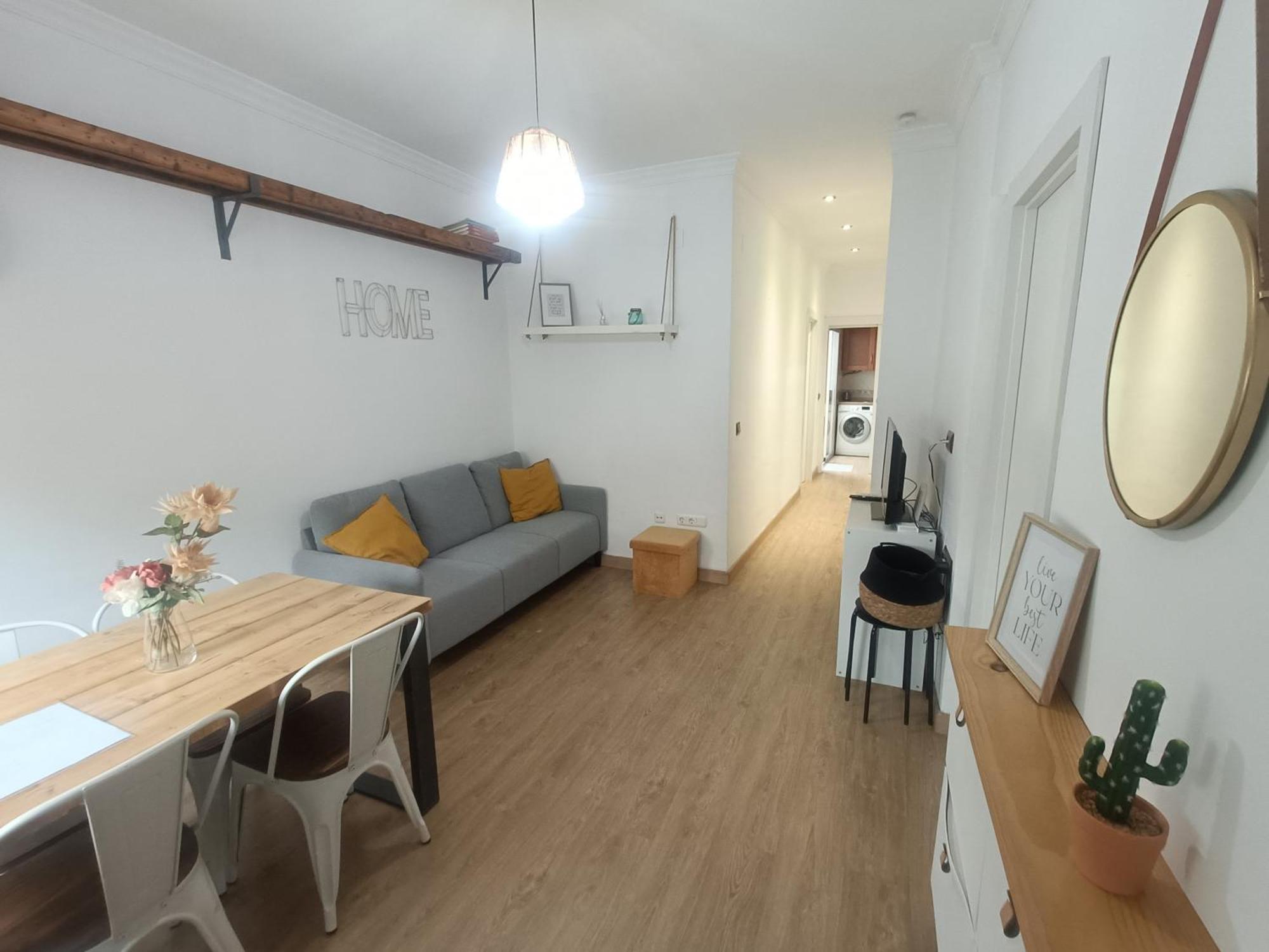 Apartamento Familiar Малага Екстериор снимка